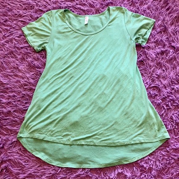 LuLaRoe Tops - Sea Foam Green LuLaRoe Classic T Medium